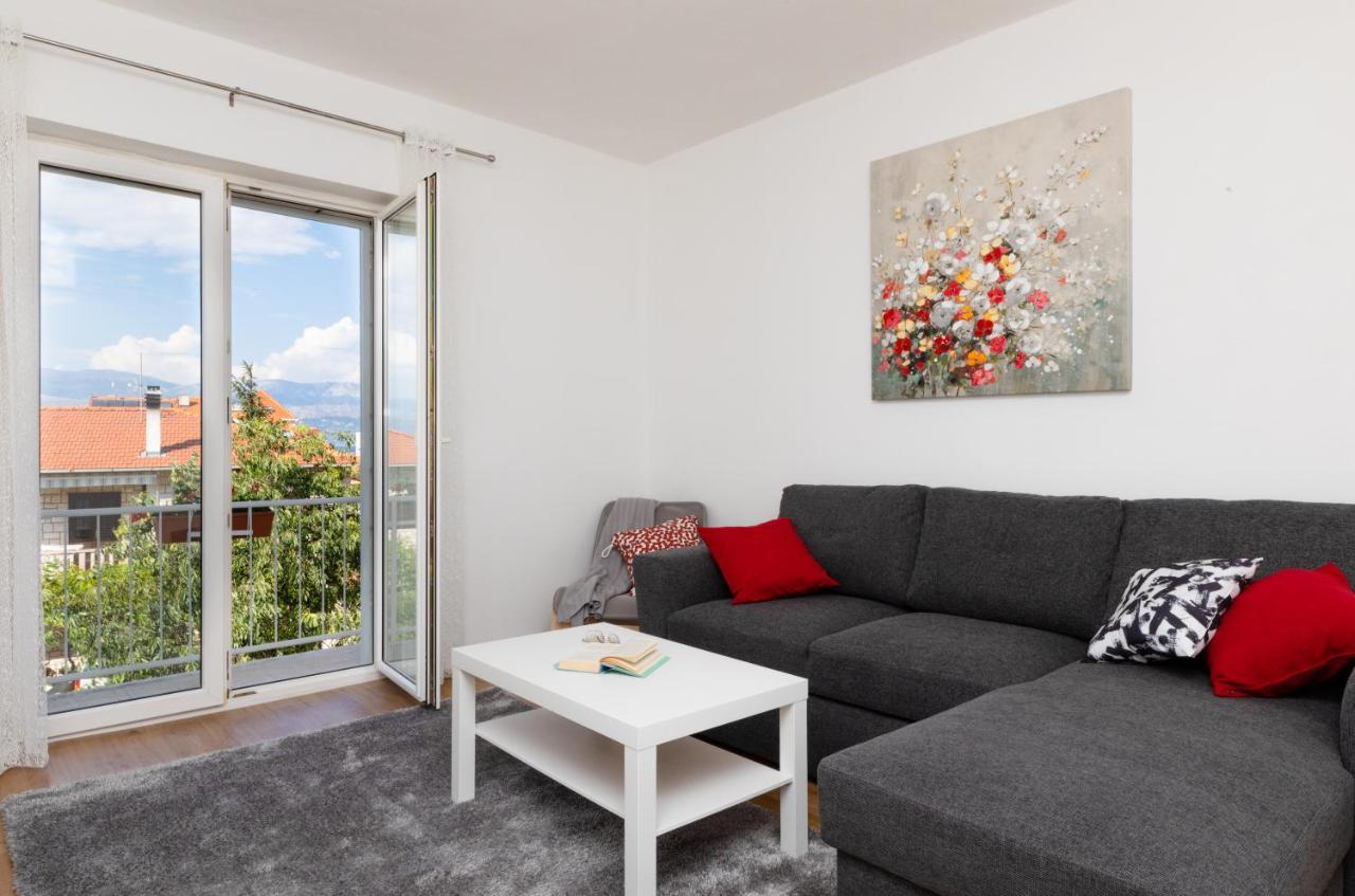 Apartment Nona - Center, 150 Meters From The Beach Supetar Zewnętrze zdjęcie